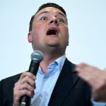 Wes Streeting anunciou no sábado que concorrerá à liderança trabalhista