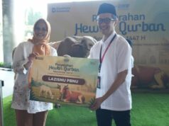 Wujudkan Semangat Berbagi de Hari Raya Idul Adha, TelkomGroup Salurkan 910 Hewan Kurban Wujudkan Semangat Berbagi de Hari Raya Idul Adha, TelkomGroup Salurkan 910 Hewan Kurban