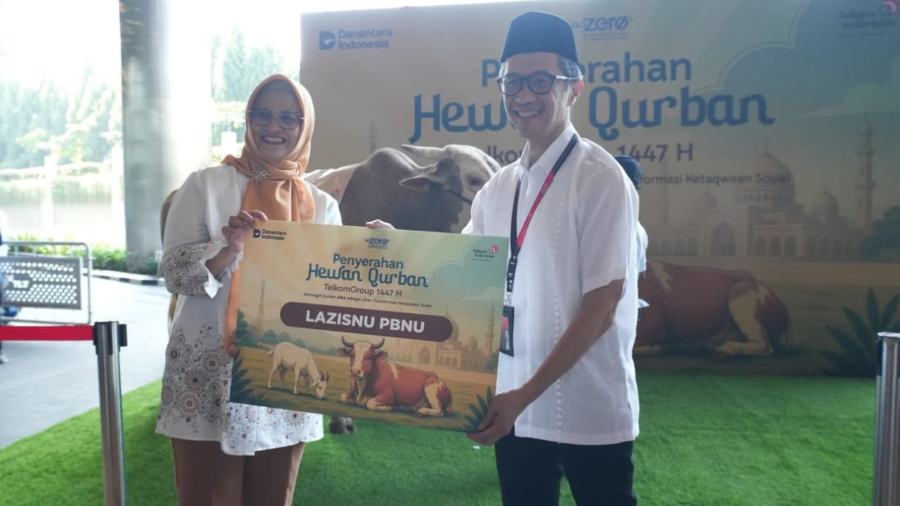 Wujudkan Semangat Berbagi de Hari Raya Idul Adha, TelkomGroup Salurkan 910 Hewan Kurban