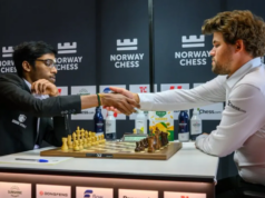 Xadrez da Noruega: R Praggnanandhaa surpreende Magnus Carlsen em thriller clássico Xadrez da Noruega: R Praggnanandhaa surpreende Magnus Carlsen em thriller clássico