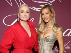 Yolanda Hadid faz rara aparição no tapete vermelho com a filha Bella GettyImages-2276955163 Yolanda Hadid faz rara aparição no tapete vermelho com a filha Bella no Festival de Cinema de Cannes