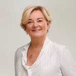 Jo Malone já havia chamado a venda de seu negócio de perfumes de “a pior decisão da minha vida”.