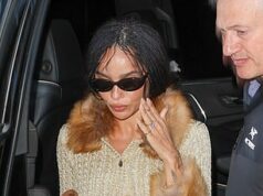 Zoe Kravitz mostra um enorme anel de noivado ao se juntar a Nicole Kidman e Serena Williams para a chamativa festa de gala pré-Met de Anna Wintour Zoe Kravitz, 37, estava entre uma série de estrelas da lista A que foram vistas chegando ao jantar de gala pré-Met de Anna Wintour na cidade de Nova York no domingo, antes da grande noite de segunda-feira.