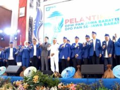 Zulhas Minta Kader Fokus Bantu Rakyat Saat Pelantikan Pengurus PAN Jabar Zulhas Minta Kader Fokus Bantu Rakyat Saat Pelantikan Pengurus PAN Jabar