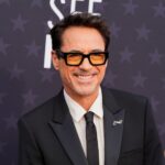 diz 'It's Absolute Horses—' para declarar que os influenciadores da mídia social são as 'estrelas do futuro'