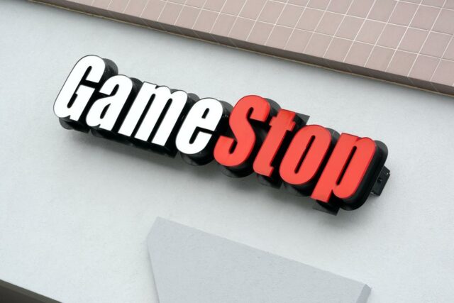 eBay salta 6% quando Ryan Cohen, da GameStop, faz oferta não solicitada de US$ 56 bilhões para comprar empresa
