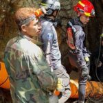 ‘Ainda estou tremendo’: aldeões encontrados vivos após uma semana presos em uma caverna