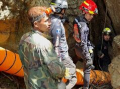 ‘Ainda estou tremendo’: aldeões encontrados vivos após uma semana presos em uma caverna ‘Ainda estou tremendo’: aldeões encontrados vivos após uma semana presos em uma caverna
