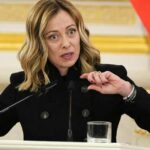 ‘Ferramenta perigosa’: primeiro-ministro italiano compartilha foto falsa de lingerie
