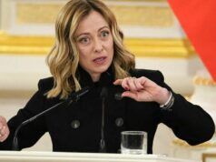 ‘Ferramenta perigosa’: primeiro-ministro italiano compartilha foto falsa de lingerie ‘Ferramenta perigosa’: primeiro-ministro italiano compartilha foto falsa de lingerie