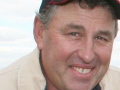 ‘Vamos nos lembrar deles’: bombeiro agricultor homenageado por sua bravura ‘Vamos nos lembrar deles’: bombeiro agricultor homenageado por sua bravura