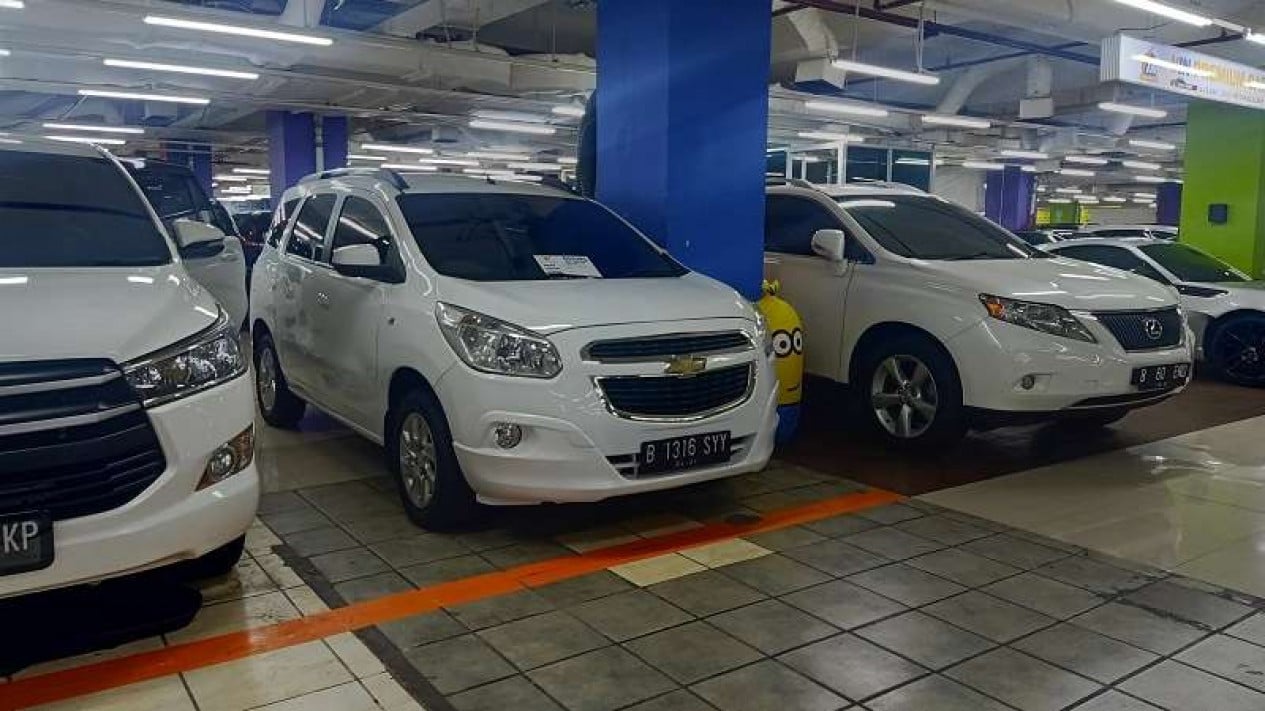 5 Mobil Bekas e Harganya Susah Turun
