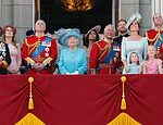 A REAL razão pela qual a varanda é ainda MAIS esparsa no Trooping the Color este ano: Nossos especialistas reais respondem SUAS perguntas - apenas no boletim informativo Palace Confidential