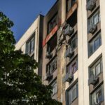 A Rússia diz que o seu ataque noturno à Ucrânia foi uma resposta aos “atos terroristas” de Kiev