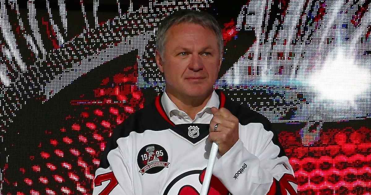 GettyImages-276015 A certidão de óbito de Claude Lemieux, lenda da NHL, revela novos detalhes após sua morte por suicídio