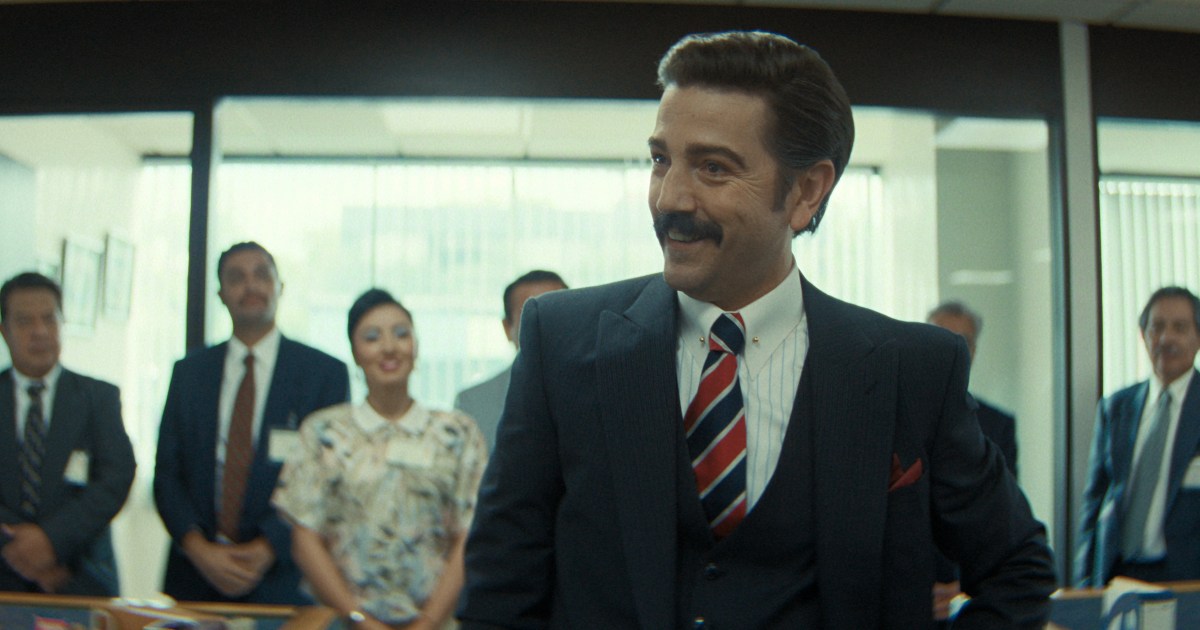 Diego Luna como Martín de la Torre, Roberto Martínez como Hernann Neuberger, Álvaro Guerrero como Guillermo Cañedo em