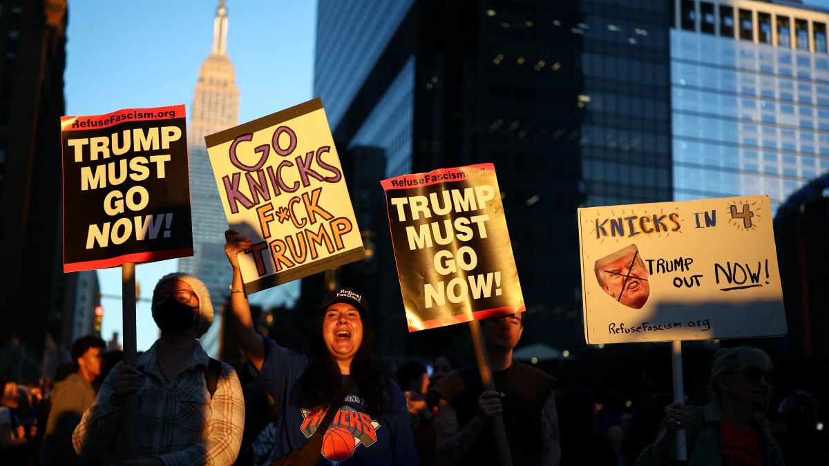 A internet acha que Trump apenas amaldiçoou os Knicks