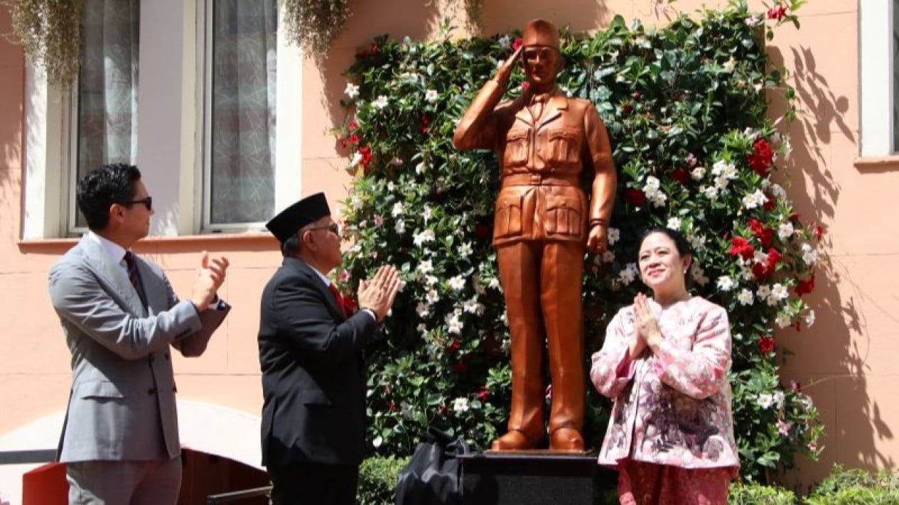 Ada Patung Soekarno do KBRI Roma