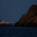 Agência da ONU trabalha para reiniciar evacuações de Ormuz após ataque de navio