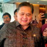 Airlangga: Penurunan Bunga PNM Mekaar Jadi 8 Persen Berlaku ke Seluruh Nasabah