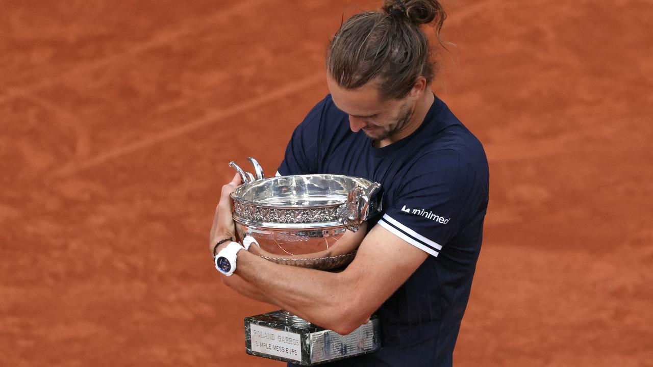 Alexander Zverev conquista o primeiro título de Grand Slam no Aberto da França de 2026