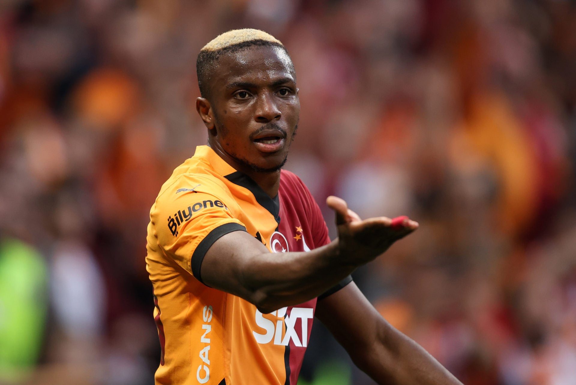 Analisando rumores de transferência de Victor Osimhen para o Man Utd, analisando negociações de mudança de £ 130 milhões