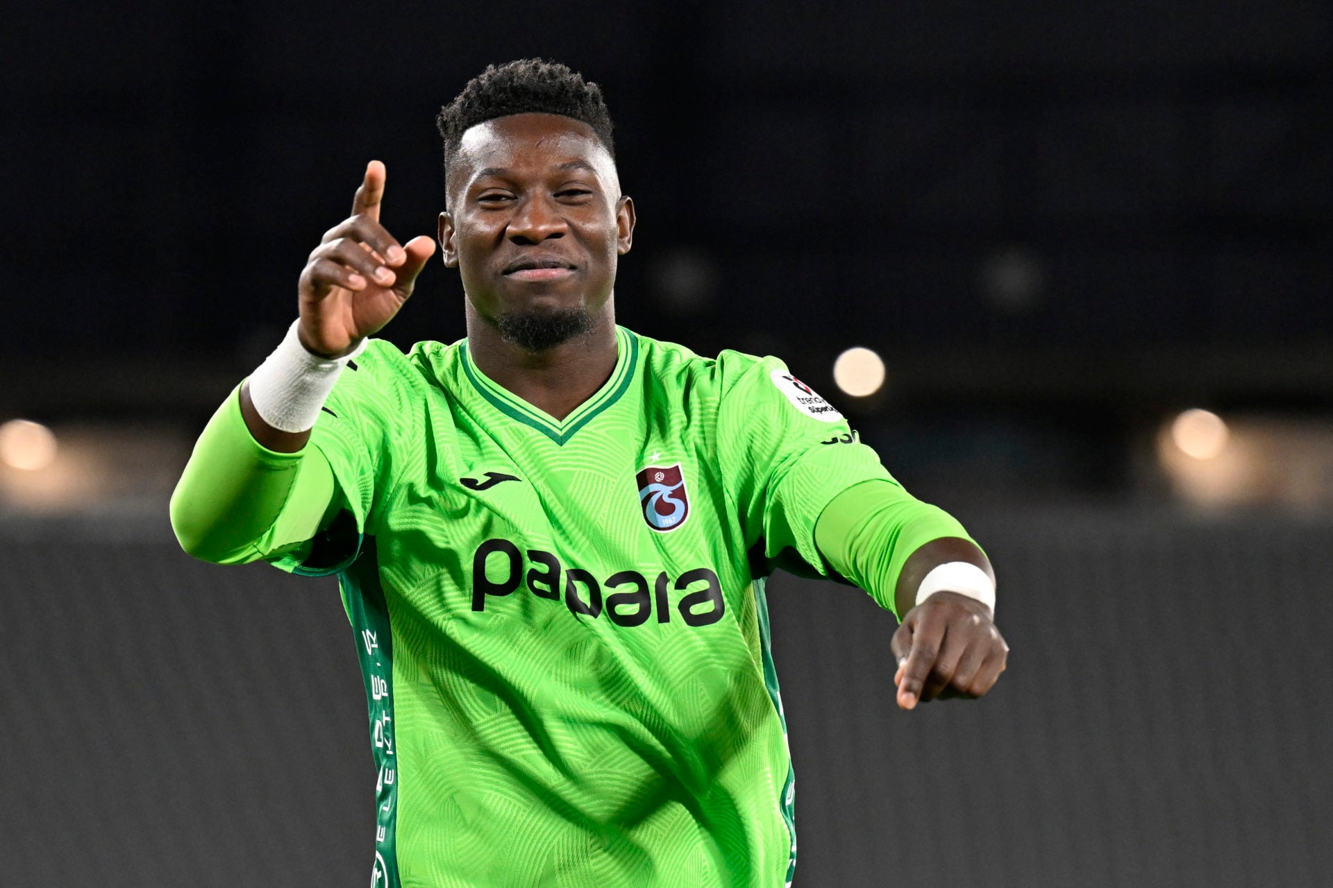 Andre Onana quer destronar Senne Lammens, mas está apenas prejudicando outra estrela do Man Utd