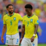 Antony e Vinicius Jr mandam mensagens para Matheus Cunha após Brasil vencer a Escócia