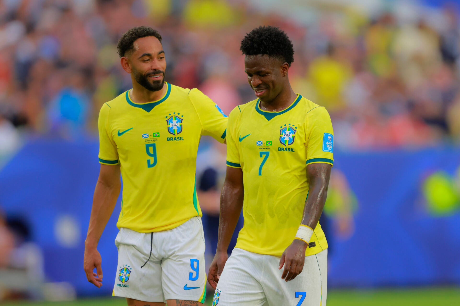 Antony e Vinicius Jr mandam mensagens para Matheus Cunha após Brasil vencer a Escócia