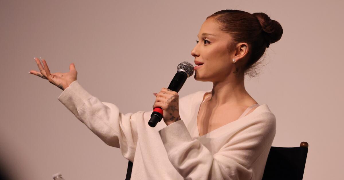 Ariana Grande diz à Casa Branca para não usar sua música em postagem ‘bárbara e desumana’ do ICE