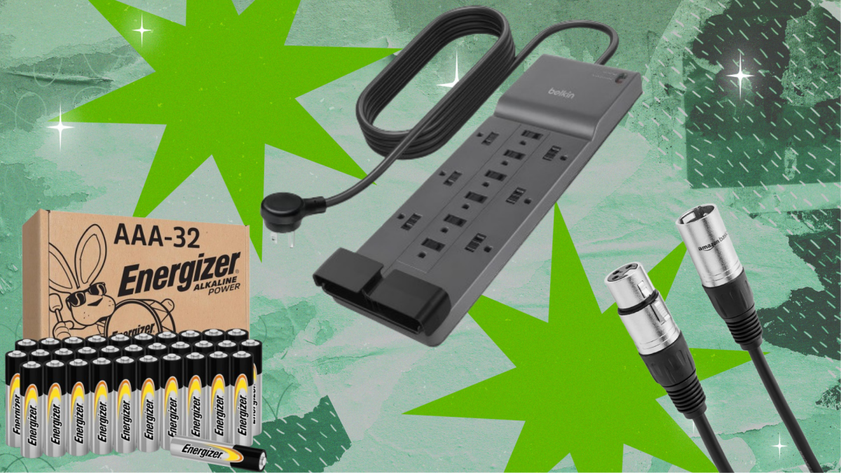 As melhores ofertas do primeiro dia sobre noções básicas de tecnologia, de baterias a réguas de energia