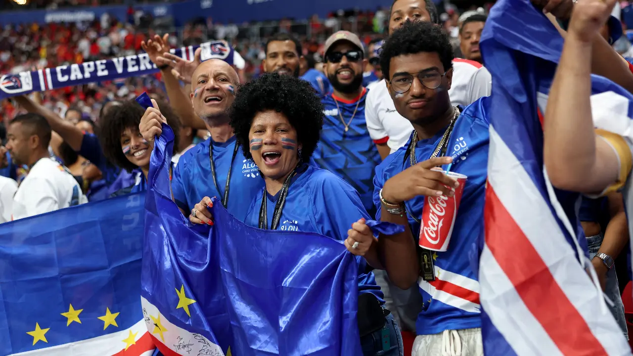 Assista: Adeptos de Cabo Verde celebram empate histórico frente à Espanha