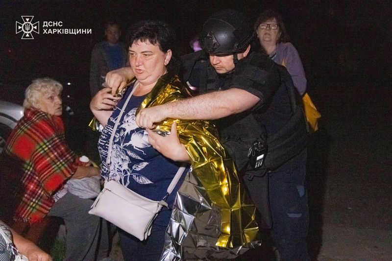 Ataques russos à Ucrânia matam três; Zelenskiy otimista em negociações com enviados dos EUA