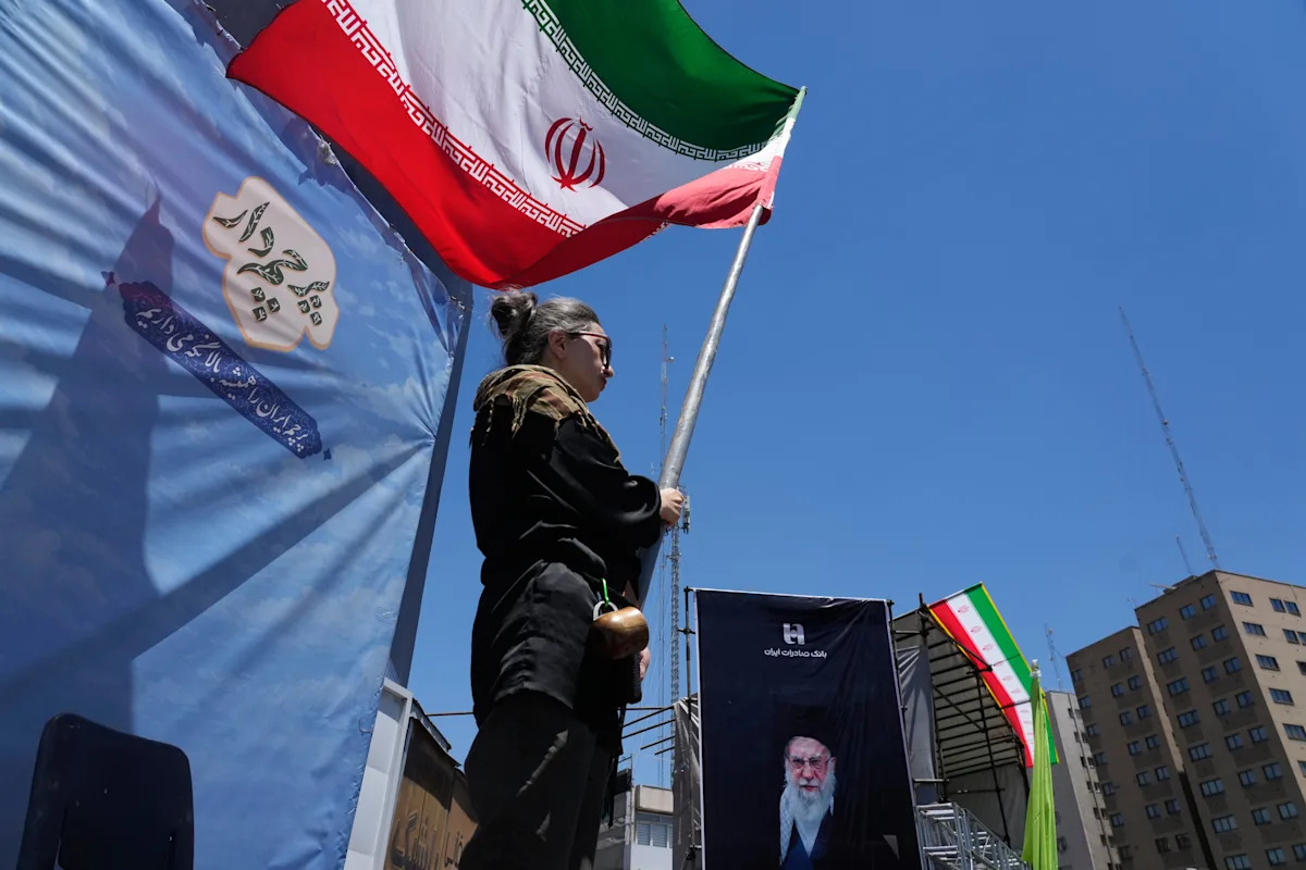 Autoridade iraniana diz que fim da guerra inclui fim da ocupação do Líbano por Israel, reporta TV estatal