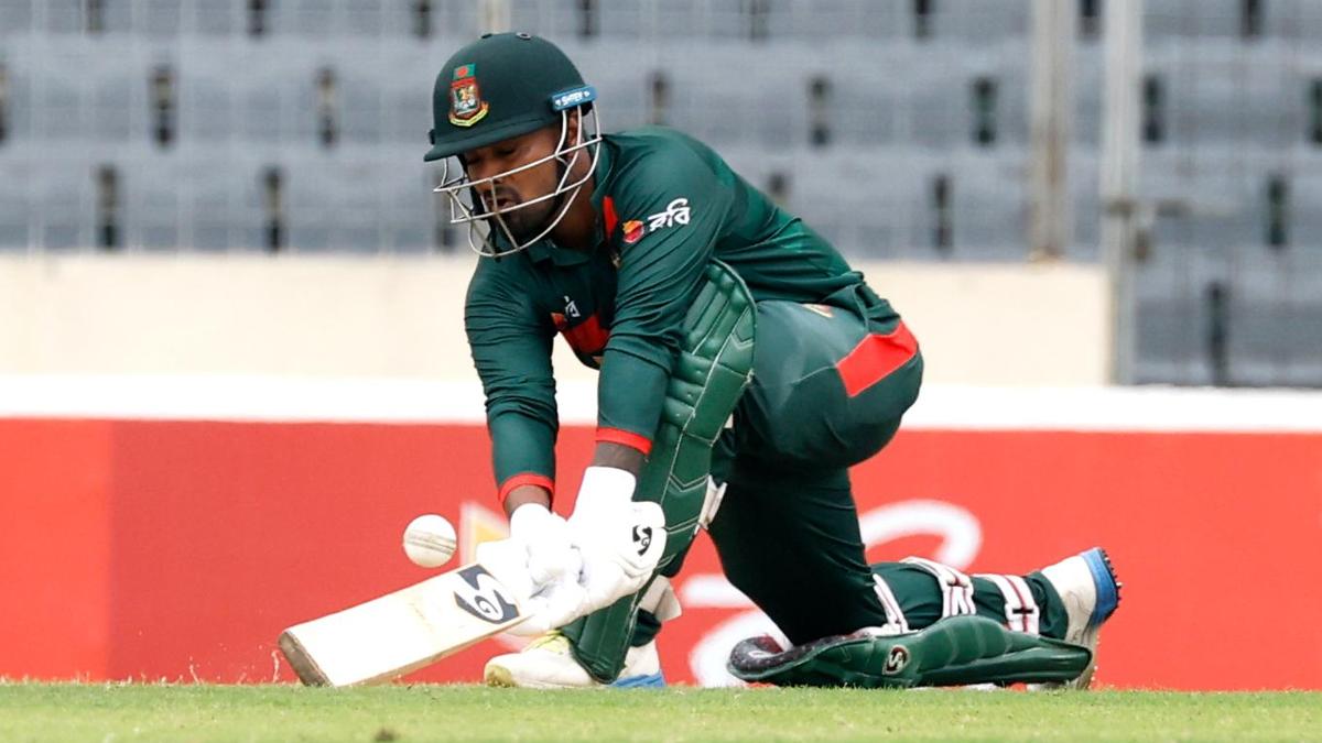 BAN vs AUS 3º ODI LIVE Score: Bangladesh ultrapassa 200, busca completar a branqueamento da série
