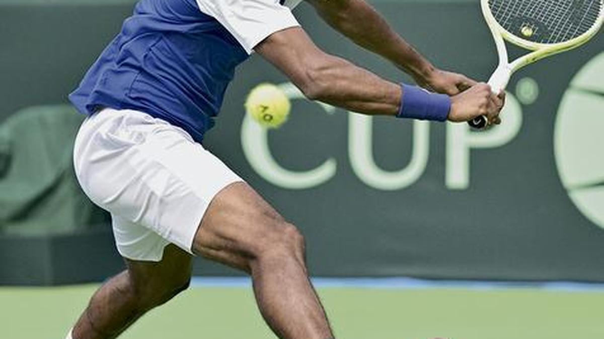 Balaji-Demoliner avança para o Aberto da França de 2026 em duplas nas quartas de final