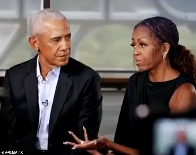 O casal apareceu no Good Morning America e conversou com Robin Roberts dentro do centro presidencial com sede em Chicago