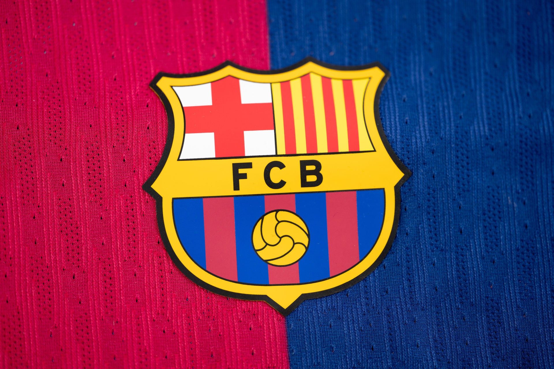 Barcelona decide vender talentos do meio-campo vinculados ao Man Utd por apenas € 25 milhões