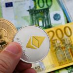 Bitcoin cai abaixo de US$ 60 mil, apesar do abraço de Trump