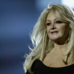 Bonnie Tyler saiu do coma, mas ‘continua muito mal’ após uma cirurgia de emergência