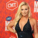 Brooke Hogan diz que está voltando à realidade com o marido gêmeos depois do drama