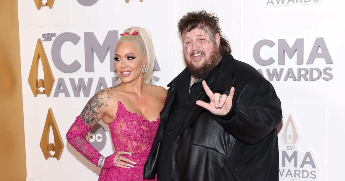 Bunnie Xo canta música Jelly Roll sobre ela ser uma 'Barbie humana' em meio ao divórcio