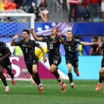 Stephen Eustaquio marcou o gol da vitória nos acréscimos na vitória do Canadá sobre a África do Sul na Copa do Mundo