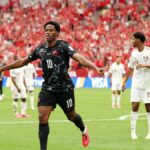 Canadá x Catar PONTUAÇÃO AO VIVO da Copa do Mundo da FIFA - David faz 2 a 0 para o Canadá; Homam recebe cartão vermelho