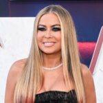 Carmen Electra sobre o retorno ao 'Scary Movie 6' e o trabalho com (SPOILER): 'Ela tem um pacote de seis coisas acontecendo e é hilária no filme'