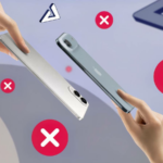 Um telefone fino ao lado de uma lápide onde se lê “RIP COMPACT TELEFONES”.
