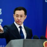 China Larang Menhan Filipina e Keluarga Masuk ke Wilayahnya, Apa Alasannya?