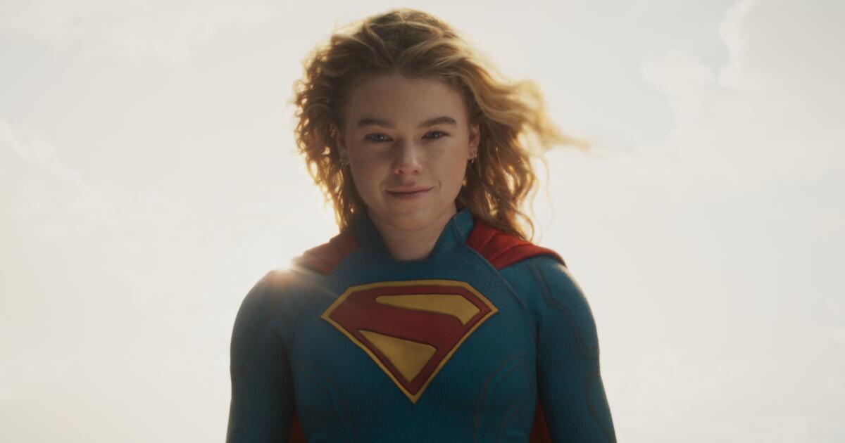 Claro, Supergirl pode ter orelhas furadas. James Gunn explica novamente para quem esqueceu ‘Superman’