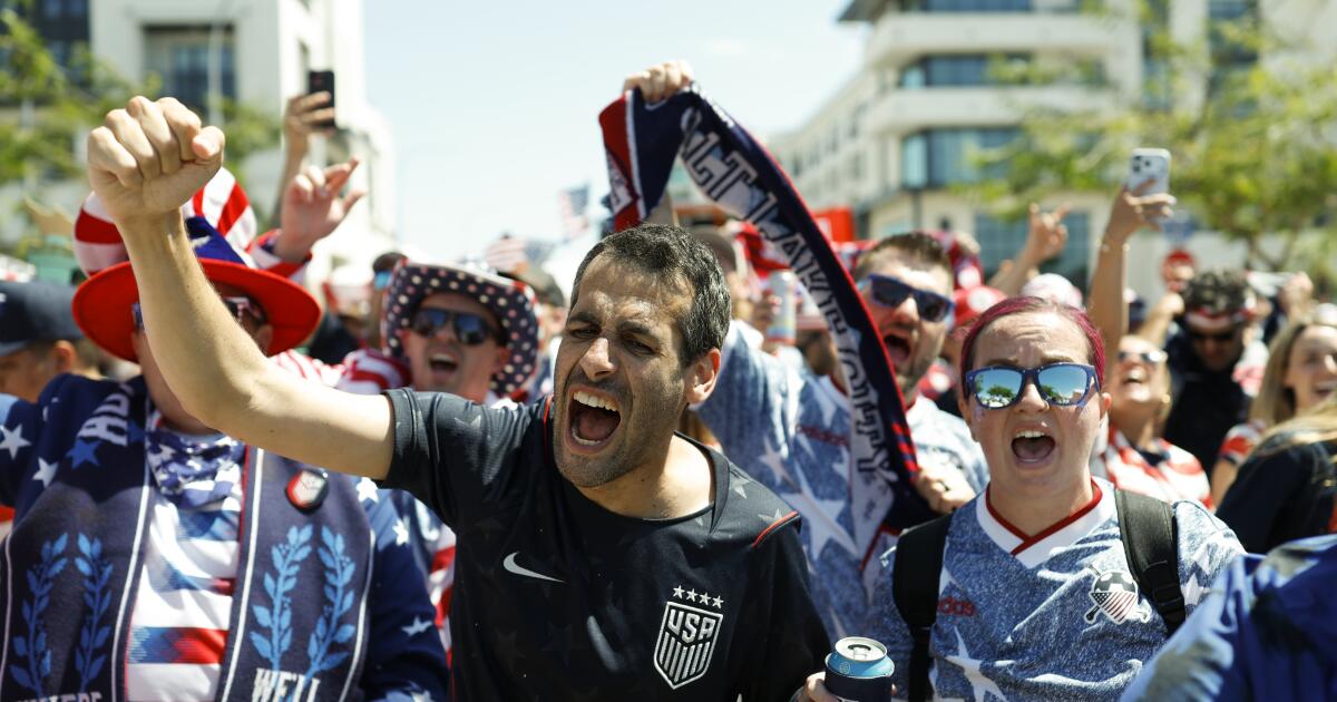 Coluna: Os vídeos virais da Copa do Mundo desses visitantes mostram o que realmente torna a América grande