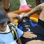 Manuel Ugarte deixou o campo aos prantos ao ser esticado para cumprir o dever da Copa do Mundo no sábado.